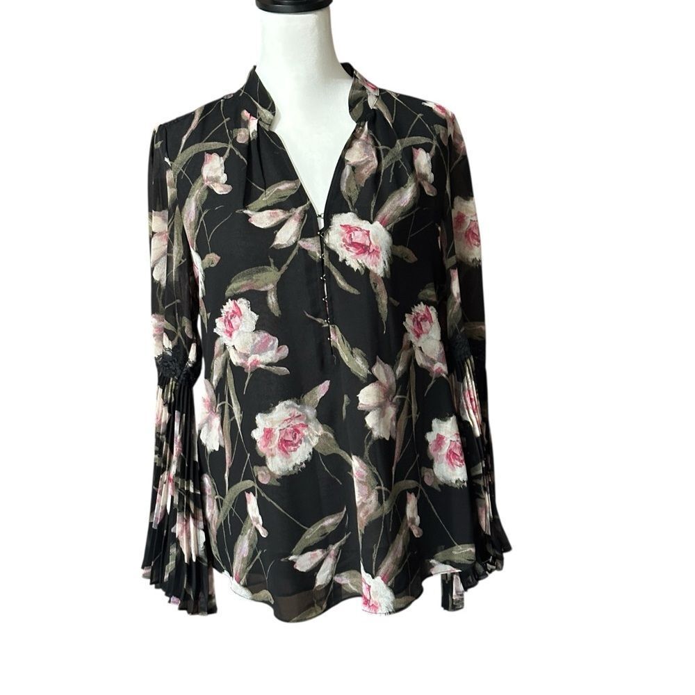 White House Black Market Gabrielle Floral Print Blouse Black Red Plum 8